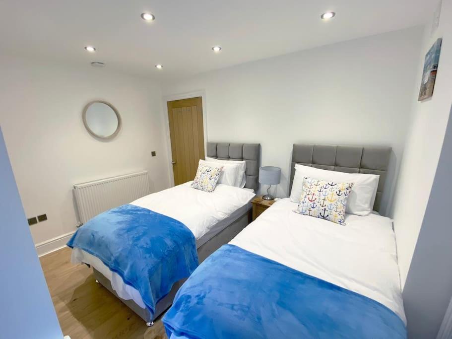 Central Llandudno, Private Parking Near To Beach, Pier & Shops Exterior foto